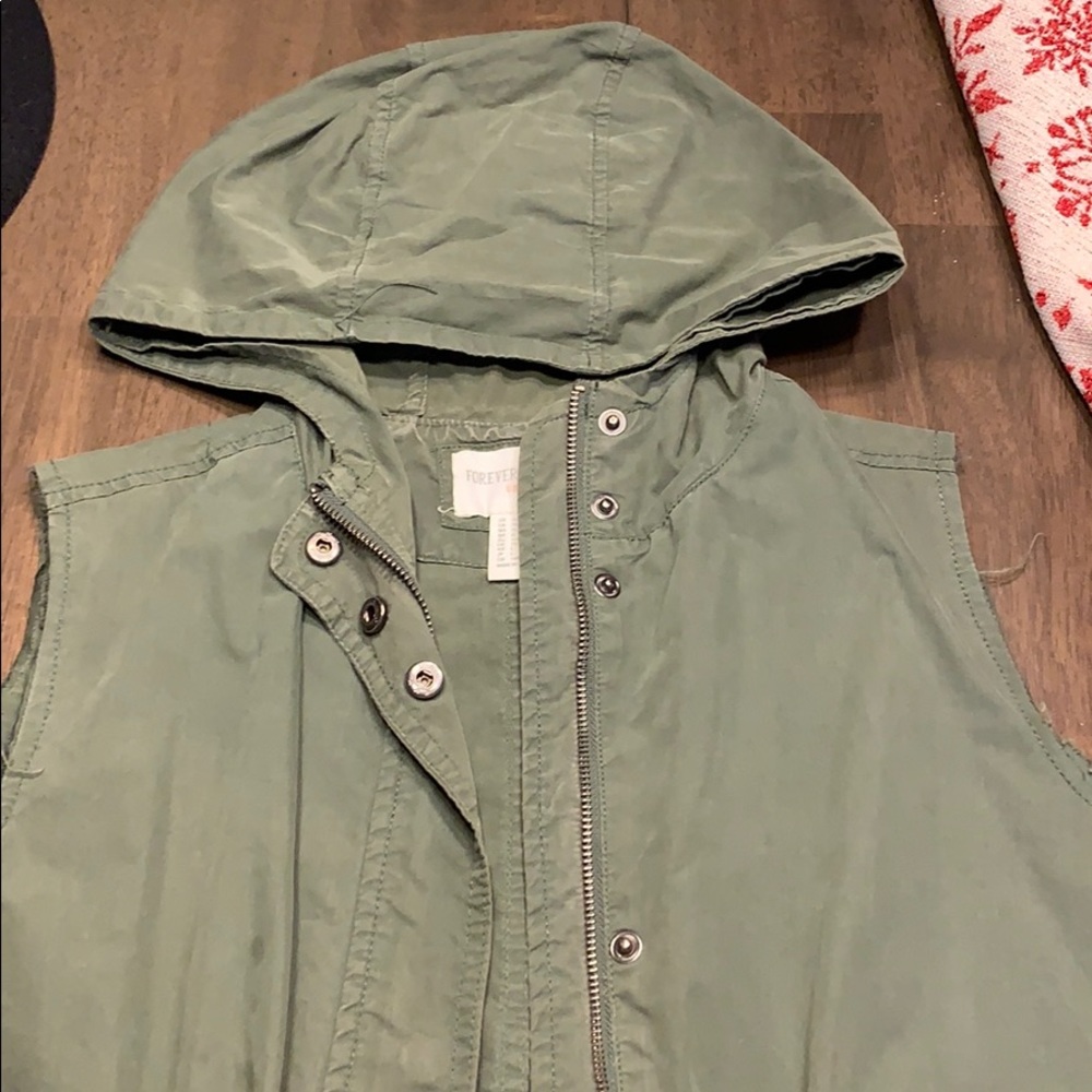 Green cargo vest